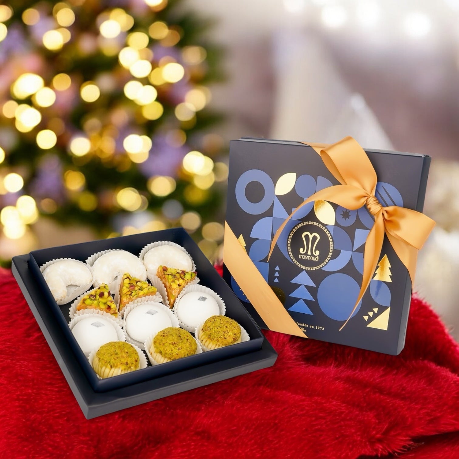 Pause Gourmande Tunisian pastry gift box with 12 assorted Mediterranean sweets by Masmoudi Gourmet