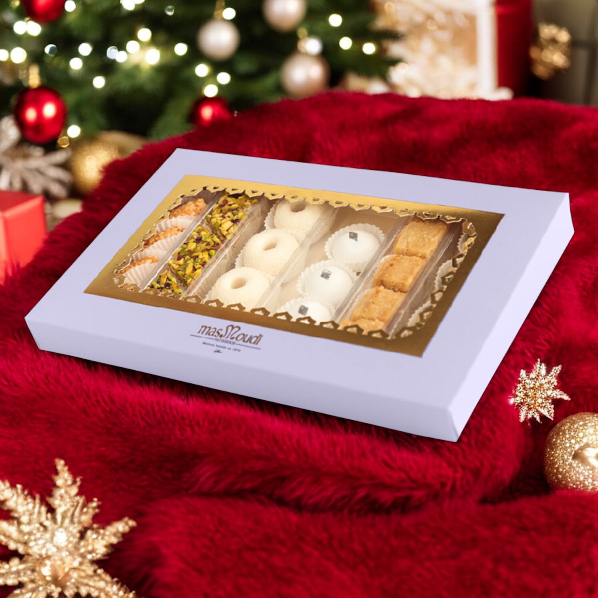 Saveurs d’Antan tasting box with 29 assorted Tunisian pastries