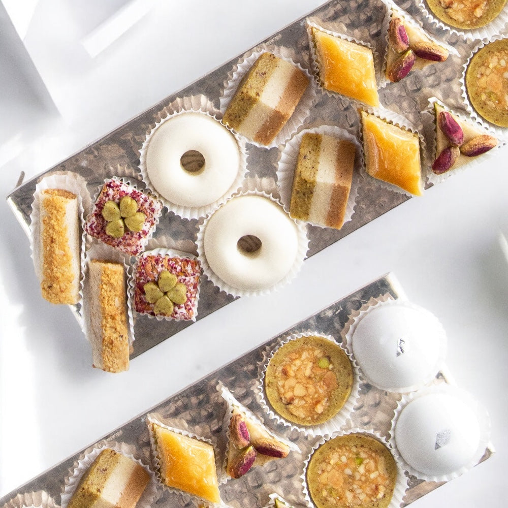 Luxia Jasmin Tunisian pastry gift box in leather-style box with 29 pieces